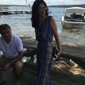 Meet your Posher, Selen